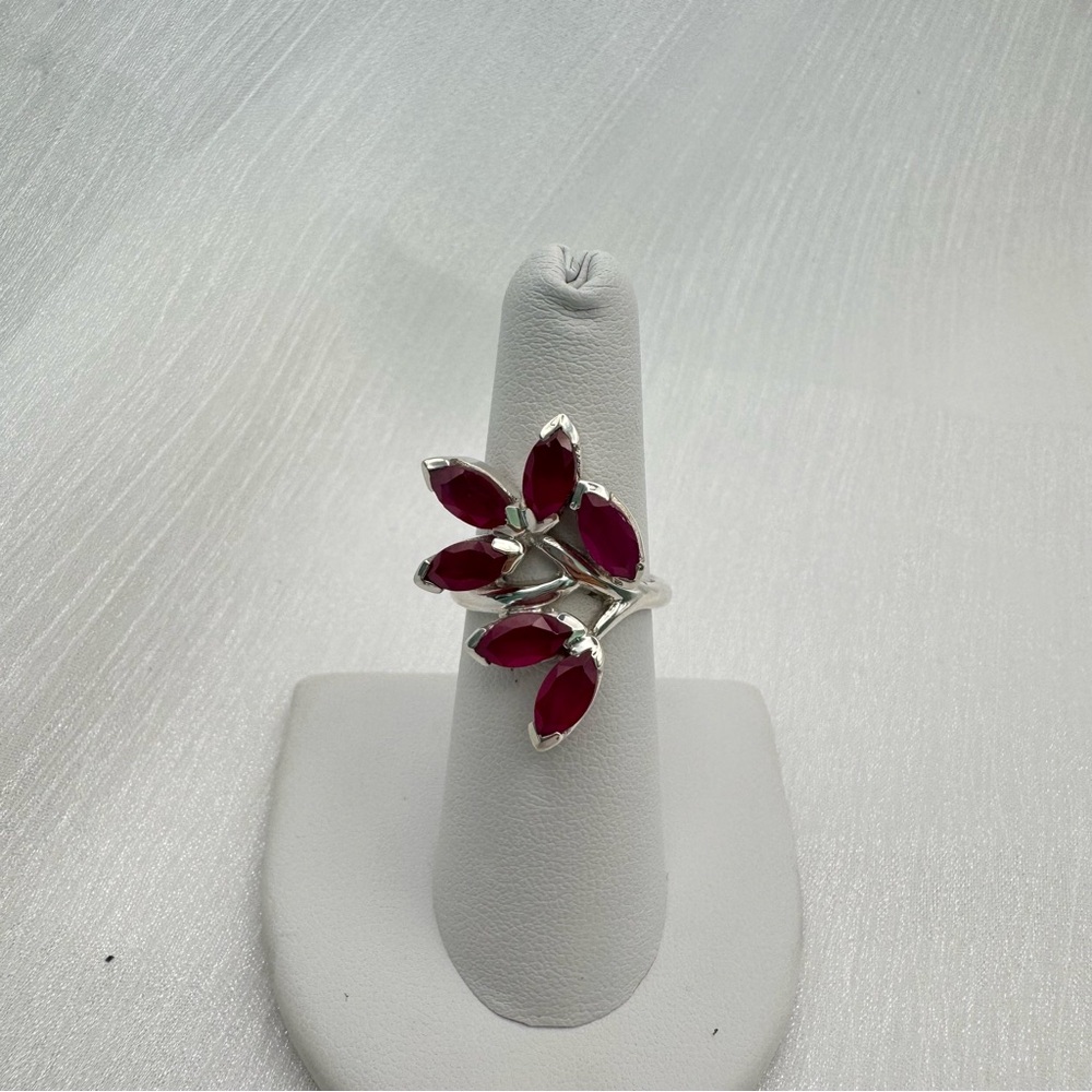 S925 Ruby Lab Grown Leaf Ring - image 2